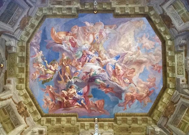 Private Tour of the Belvedere Palace with an Art Historian: "Pictures of Austrian Identities". Art & History Tour with Skip-the-line Tickets - Inside the palace: architecture before paintings