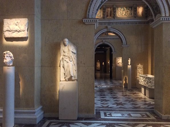Private Tour of the Kunsthistorisches Museum: Secrets of Masterpieces | Tickets included - Who will get the most from this experience?