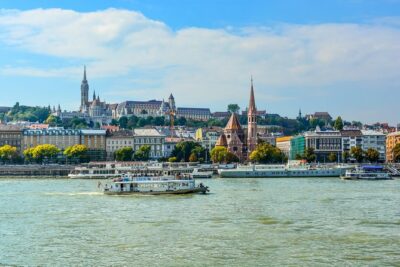 Private Transfer from Vienna to Budapest with 2 hours for sightseeing