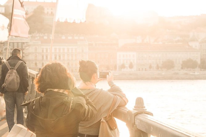 Private Transfer from Vienna to Budapest with 2 hours for sightseeing - Comfort, luggage, and practical inclusions