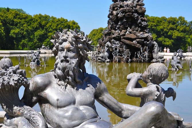 Private Transfer from Vienna to Munich with 2 hours for sightseeing - Is $411.04 per person good value?