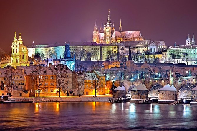 Private Transfer from Vienna to Prague, Hotel-to-hotel, English-speaking driver - Private comfort versus public transport