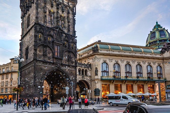 Private Transfer from Vienna to Prague with 1 hour Stop in Kutna Hora - Who will get the most from this service?