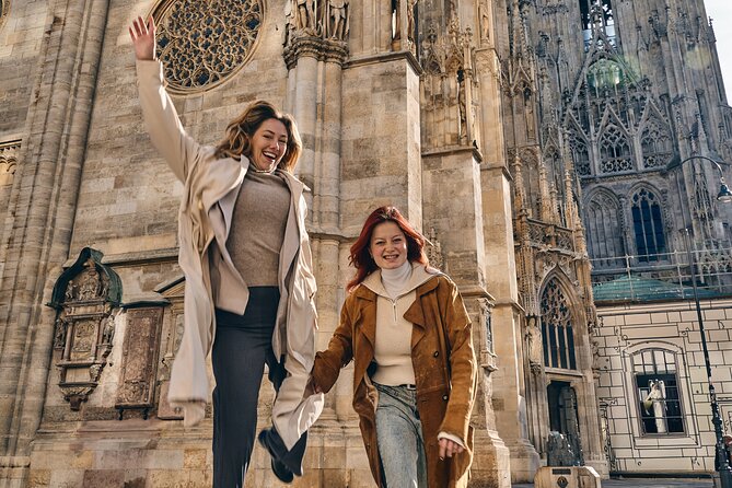 Professional Photographer in Vienna for your Vacations - Family groups, couples, and larger parties