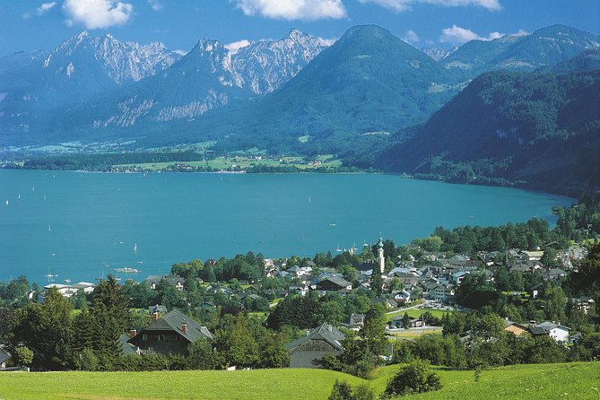 Salzburg and Alpine Lakes Tour from Vienna - Transport comfort can shape the whole day