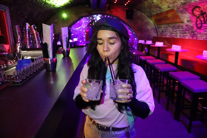 Saturday Night Pub Crawl for Professionals in Vienna, Austria - Daiquiri Shotothek: bright lights and low-cost cocktails