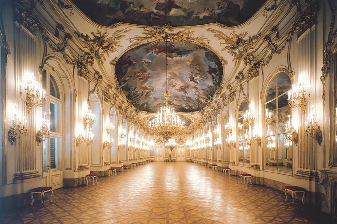 Schoenbrunn Palace Skip-The-Line and Vienna Highlights Private Tour - A quick look at the Hofburg on Heroes’ Square