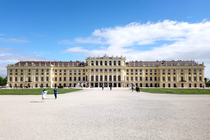 Schönbrunn Palace and Gardens Tour - Mozart, memory, and the family stories