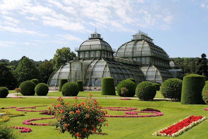 Schönbrunn Palace and Gardens Tour - Which guide style suits you best