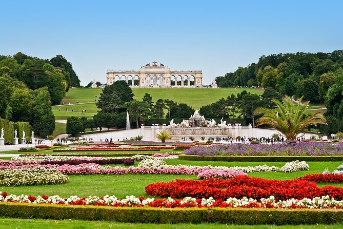 Schönbrunn Palace & Gardens Guided Tour with Skip-the-Line Access - Skipping the queue and entering the palace
