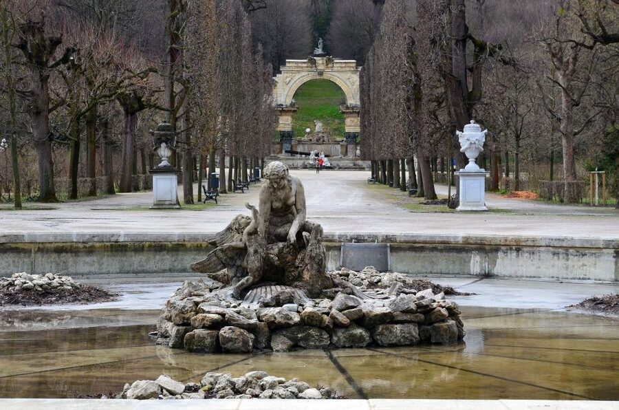 Schönbrunn Palace & Gardens Tour - The Millions Room and its unusual decoration