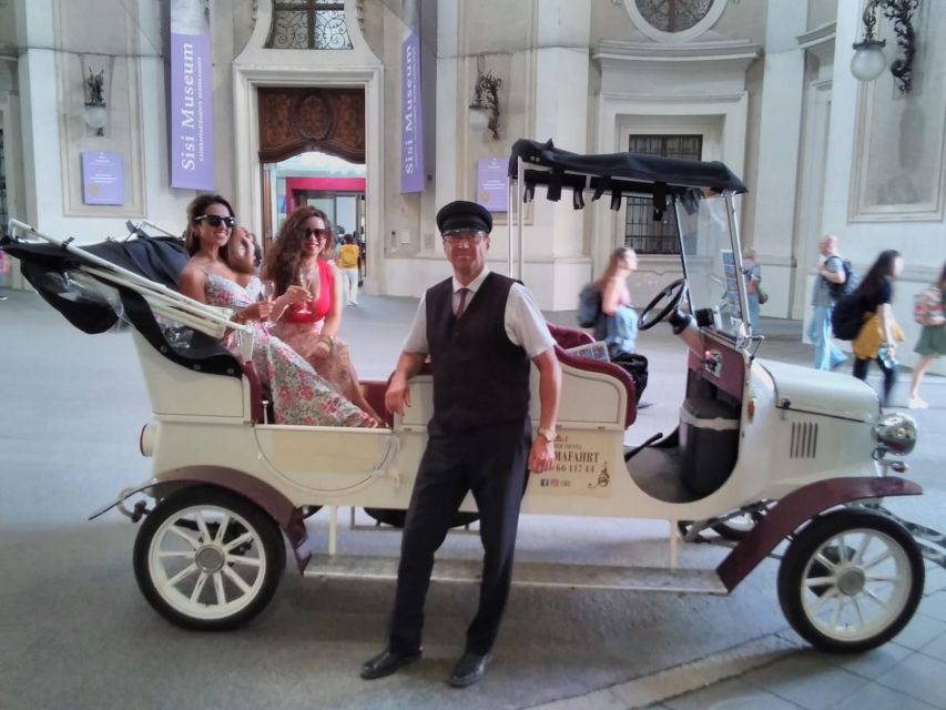 Sightseeing tour in electric vintage car (up to 5 people) - What the $116 group price really means