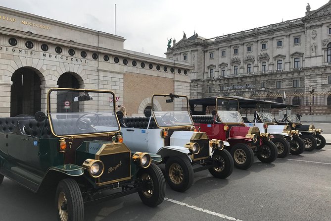 Sightseeing Tour With Oldtimer Cabrio Car (80 min) - Parliament, Rathaus, and the University of Vienna