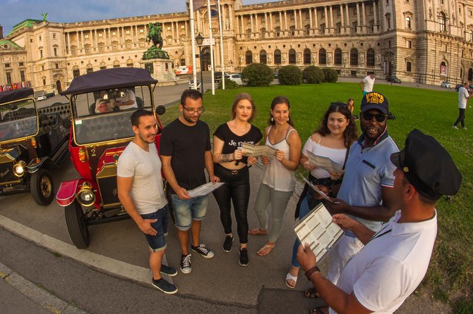 Sightseeing Tour With Oldtimer Cabrio Car (80 min) - Karlskirche, Schwarzenbergplatz, and the Soviet War Memorial