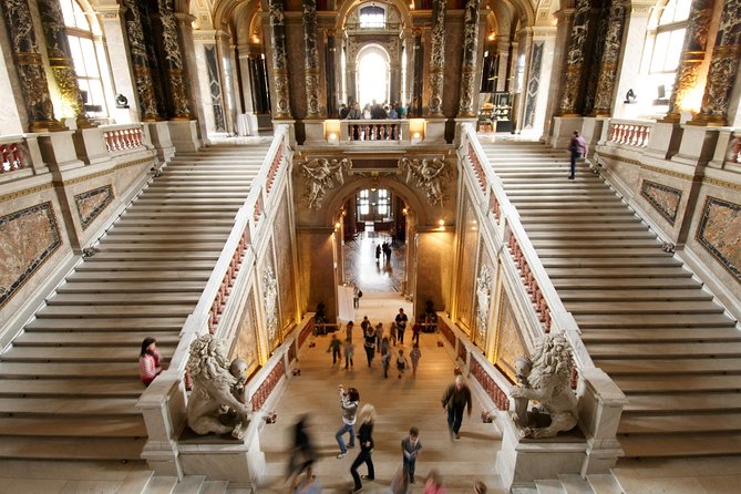 Skip the Line: Kunsthistorisches Museum Vienna Entrance Ticket - A building that competes with its collection