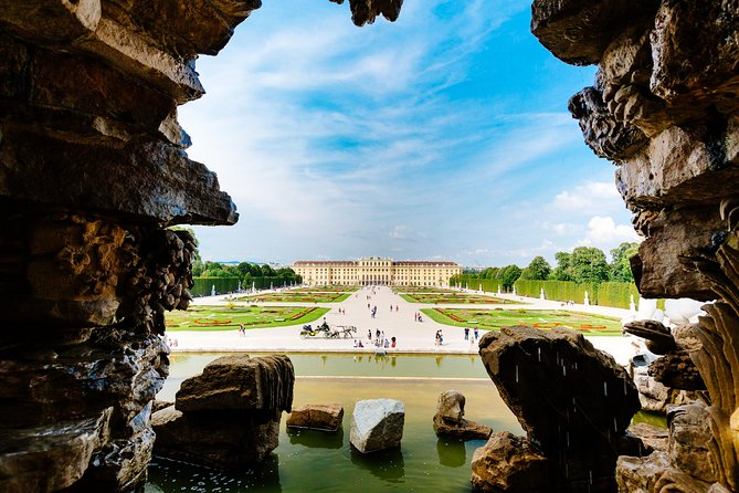 Skip-the-Line Schonbrunn Palace Guided Tour and Vienna Historical City Tour - The gardens require a firm choice