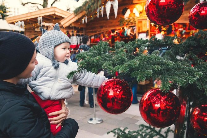Small-Group Christmas Day Trip to Hallstatt from Vienna - St. Wolfgang and the Christmas market