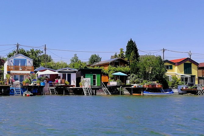 Small-Group Guided Kayak Tour of Vienna - Meeting at Alte Donau and getting on the water