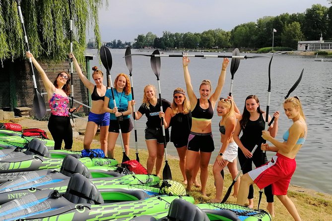 Small-Group Guided Kayak Tour of Vienna - Paddling past the United Nations