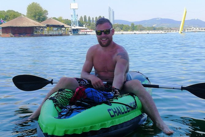Small-Group Guided Kayak Tour of Vienna - The guide is a major part of the value