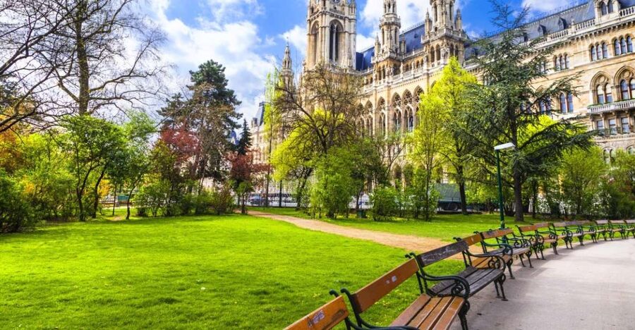 St Stephen's Cathedral, Top Churches of Vienna Old Town Tour - Key points at a glance