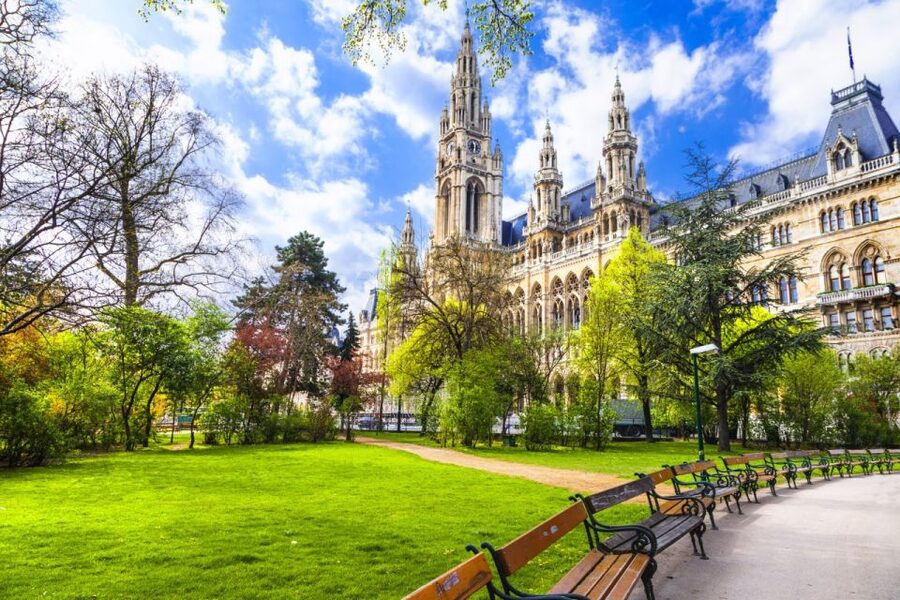 St Stephen's Cathedral, Top Churches of Vienna Old Town Tour - Starting at Votivkirche and Sigmund Freud Park