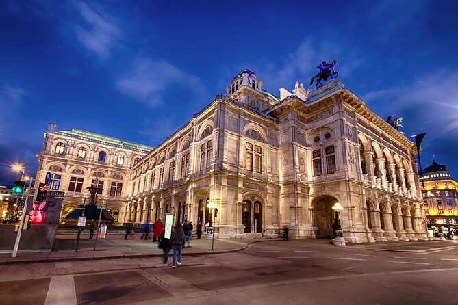 STATE OPERA - PRIVATE guided tour (tickets included) - Who will enjoy this State Opera tour?