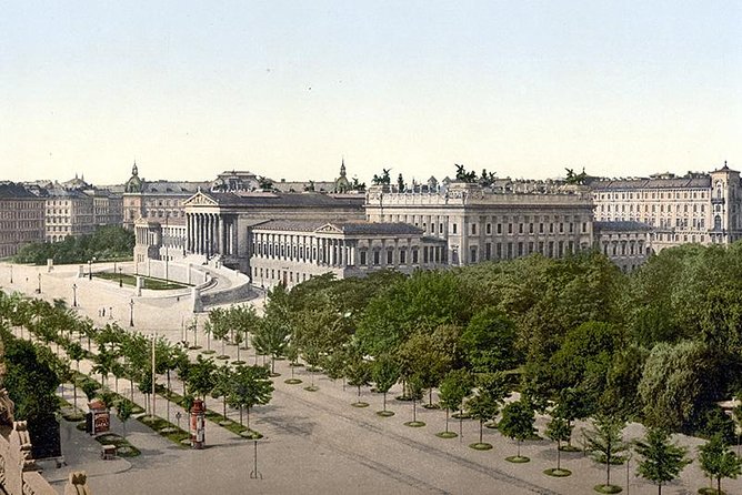 The Ringstrasse Project Walking Tour - Starting at Rathaus, Vienna’s civic showpiece