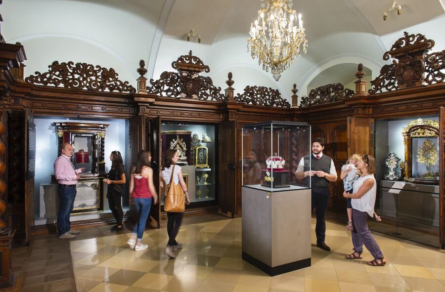 Ticket to Klosterneuburg Abbey - Museum access and changing seasonal extras
