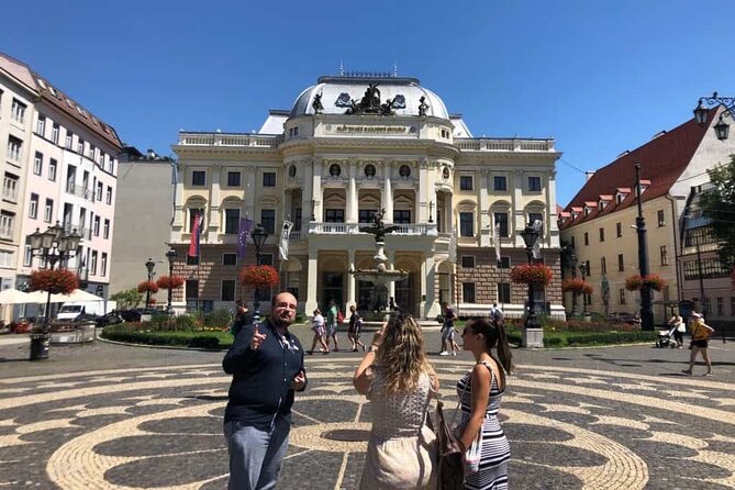 Trip from Vienna: Visit Bratislava - transport, lunch and guided tour included - The spare hour at Most SNP
