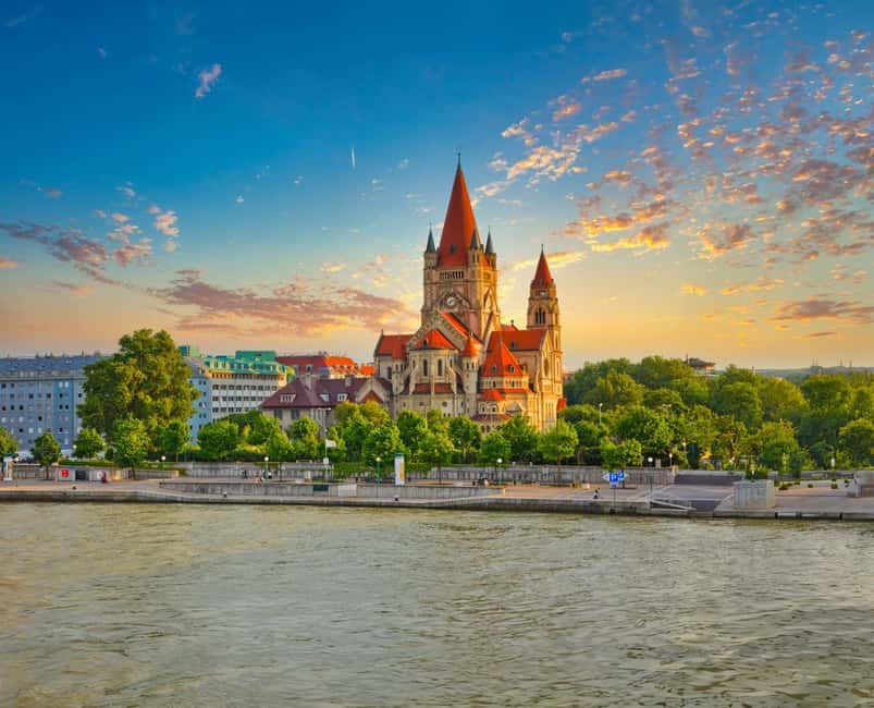 Vienna: 2-hour Danube Panorama Tour (Cruise Only) - Seeing DC Tower and Vienna’s modern skyline