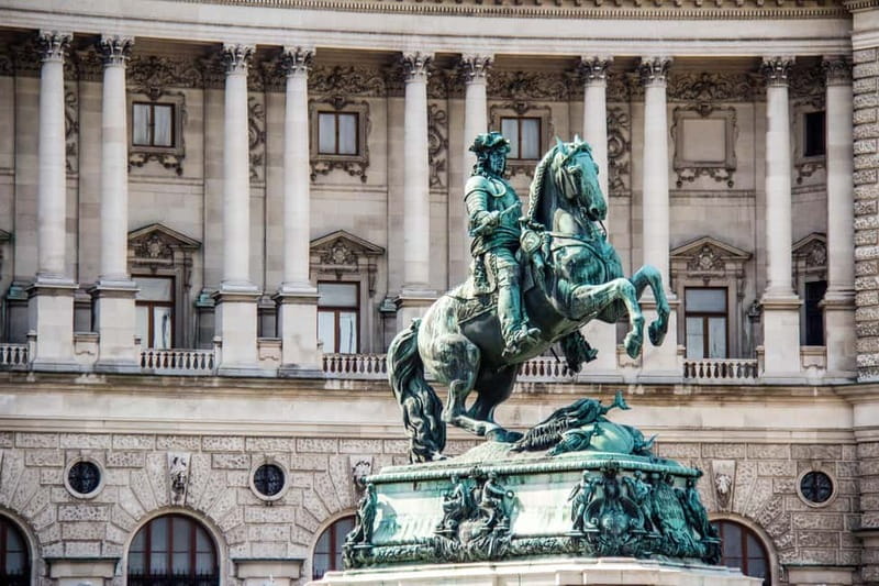 Vienna: 2 Hours Sightseeing Walking Tour - Michaelerplatz and the many faces of the Hofburg