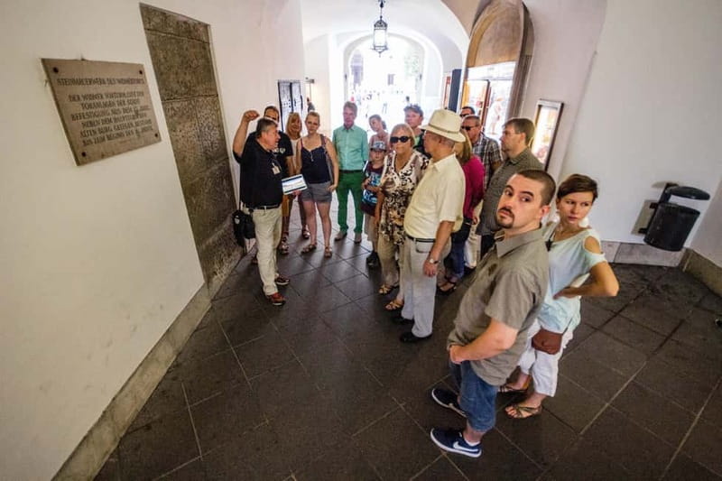 Vienna: 2 Hours Sightseeing Walking Tour - Josefsplatz and the quieter imperial corners