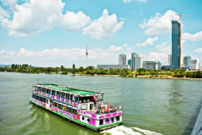 3.5-Hour Grand Danube River Cruise