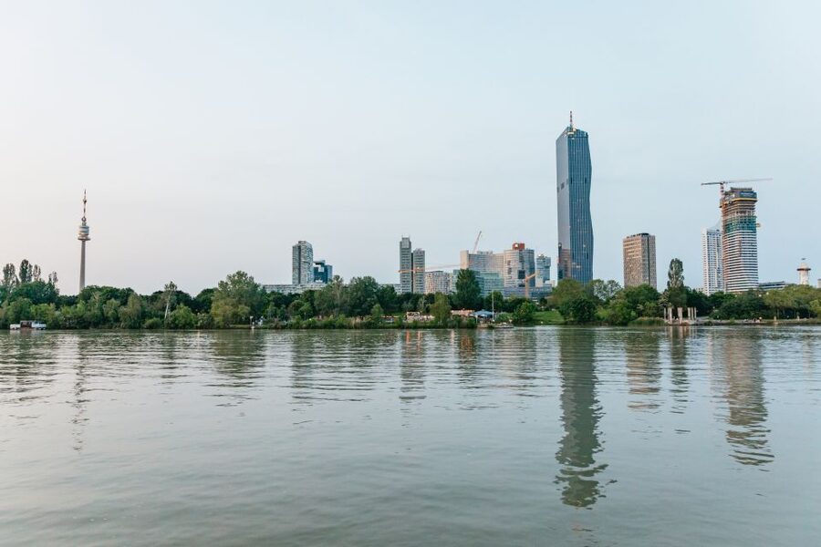 Vienna: 3-Course Evening Dinner Cruise - FAQ