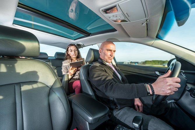Vienna Airport Departure Transfer (Hotel to Vienna Airport) - The airport drop-off deserves your attention