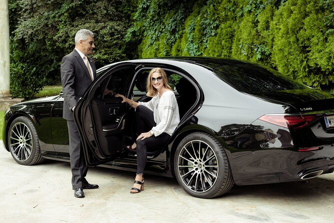 Vienna Airport Transfers From Vienna City With Private Driver - The Five-Star Strengths, Without Overpromising