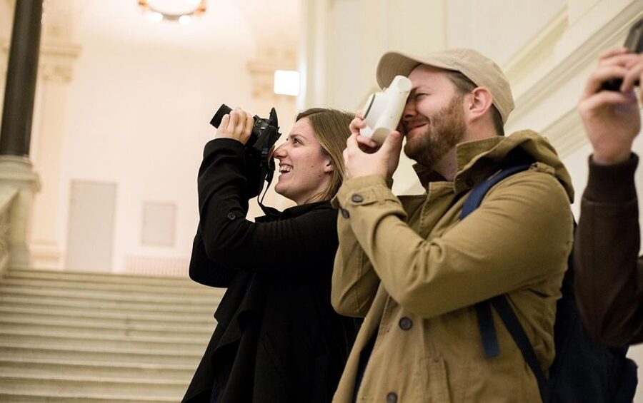 VIENNA AT NIGHT: Photo Tour of the Most Beautiful Buildings - What you learn with a smartphone or camera