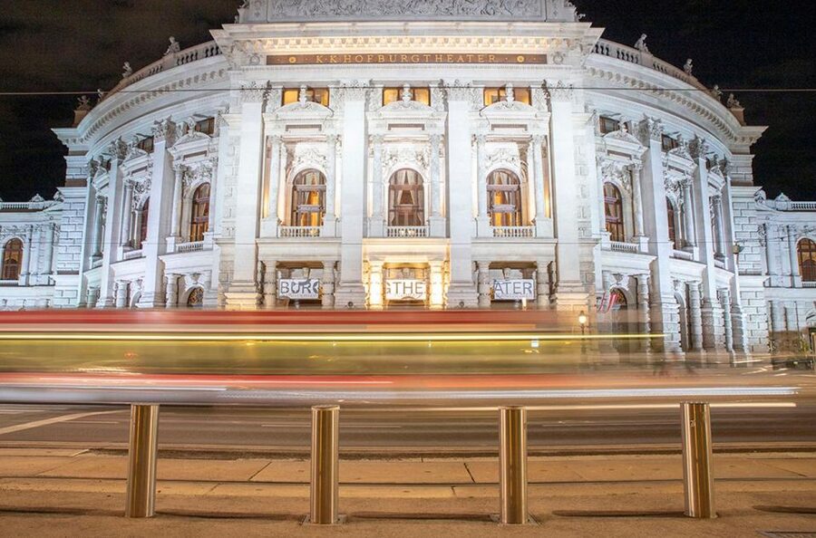VIENNA AT NIGHT: Photo Tour of the Most Beautiful Buildings - Is $80 good value?