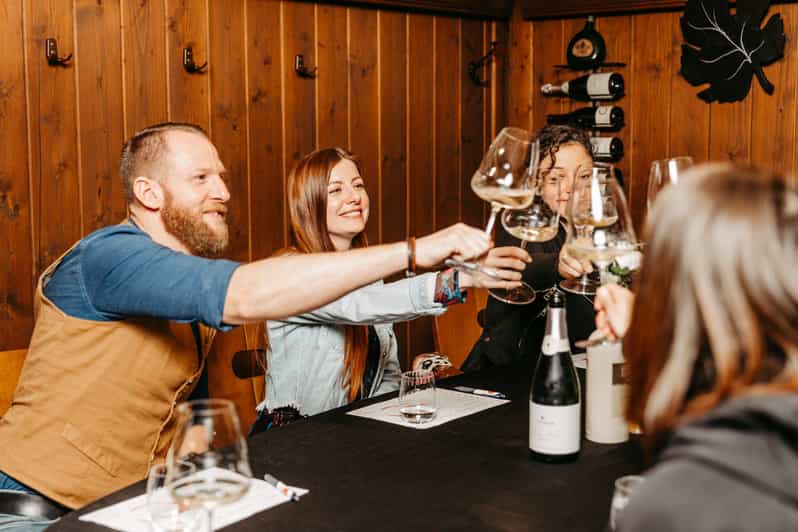 Vienna: Austrian Wine Tasting Evening - A taste of Vienna’s own wine