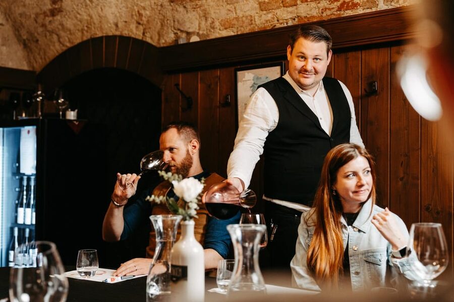 Vienna: Austrian Wine Tasting Evening - What the charcuterie adds