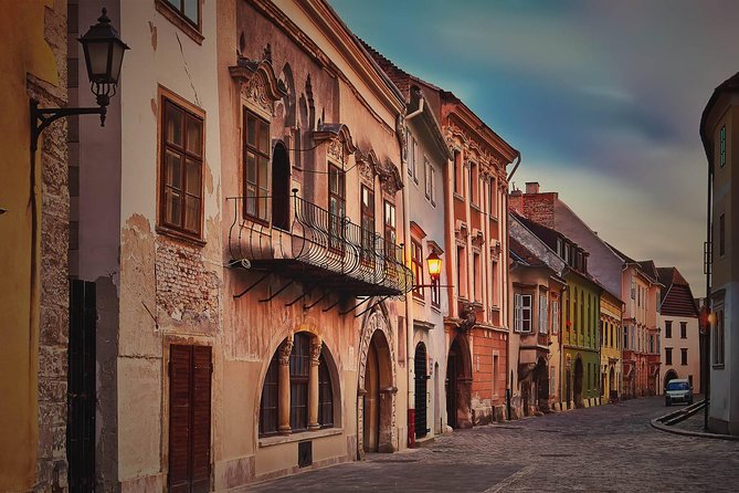 Vienna-Budapest One-Way Sightseeing Transfer - Why this transfer makes sense between Vienna and Budapest