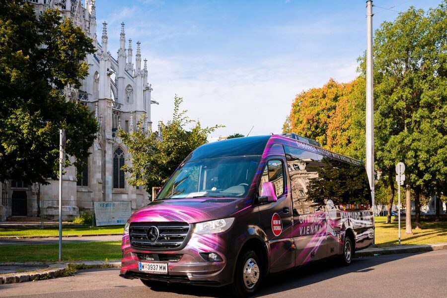 Vienna: Bus Tour with Virtual Reality Experience - Who should book this Vienna bus and VR tour?