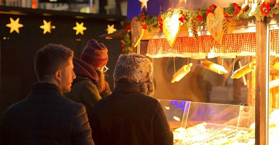 Vienna: Christmas Markets Tour - The guide is the heart of the walk