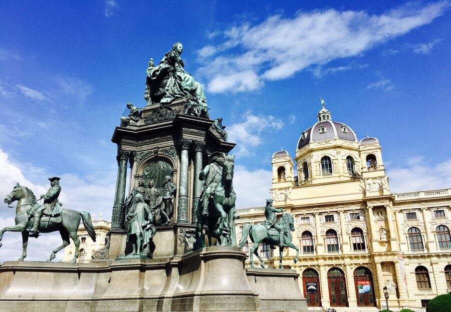 Vienna: City Center Guided Walking Tour - Vienna State Opera and Beethoven at Lobkowitz Palace