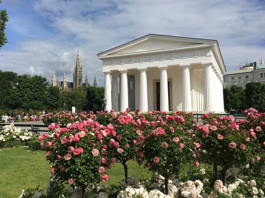 Vienna: City Center Guided Walking Tour - Hotel Sacher and Vienna’s sweet side