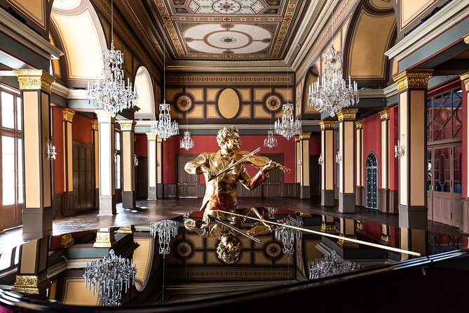 Vienna Classical Concert – Strauss in Historic 1837 Hall - Who Will Enjoy This Most
