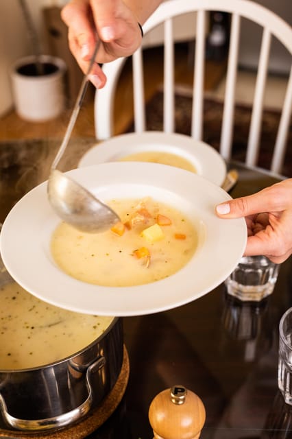 Vienna; Cooking Class: Make Schnitzel & Apple Strudel - Timing, clothing, and practical details