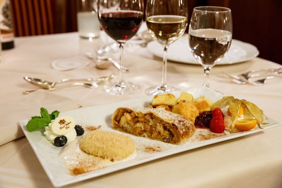 Vienna: Culinary Experience at Restaurant Stefanie - FAQ