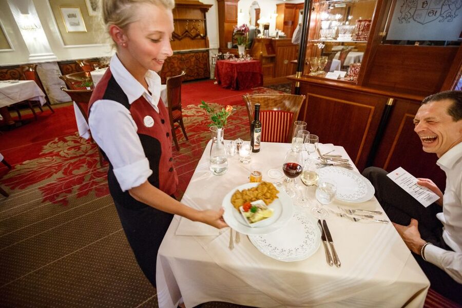 Vienna: Culinary Experience at Restaurant Stefanie - Who should book Restaurant Stefanie?